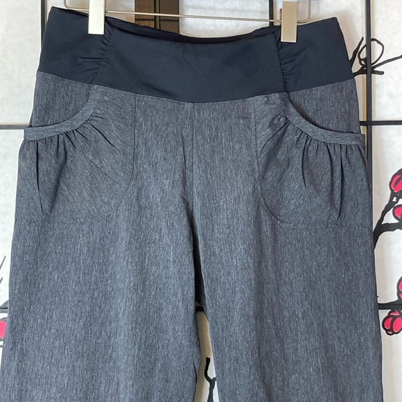 🐲💙PrAna Summit Charcoal Grey Short Fit Pants - Picture 4 of 12